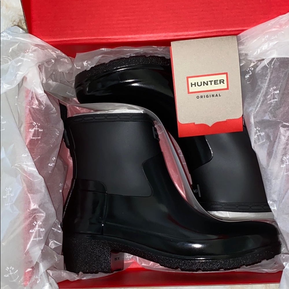 Hunter Refined Low Heel Biker Gloss Duo Size 7M